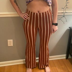 Forever 21 fit & flare stripped pants size L